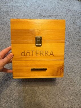 Doterra Essential Oils Wooden Organizer Box - 45 Bottle & 14 Roller Bottles
